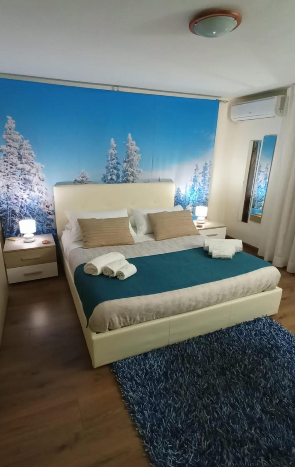 La Petite Maison Ачи Кастело Екстериор снимка